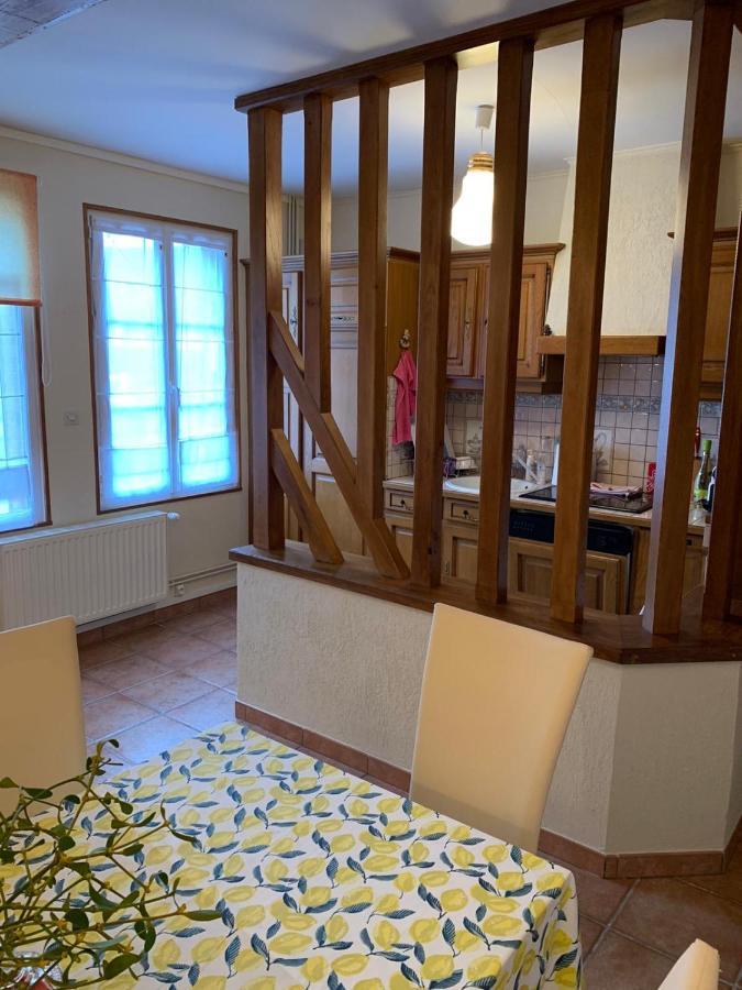빌레쉬르메르 Casa Parcului 빌라 외부 사진